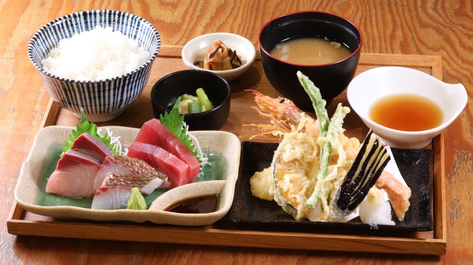 小田原みなと食堂