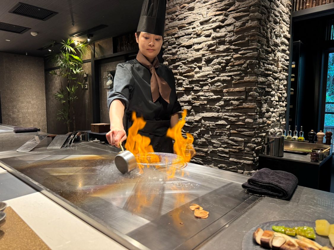鉄板焼き 悠庵
